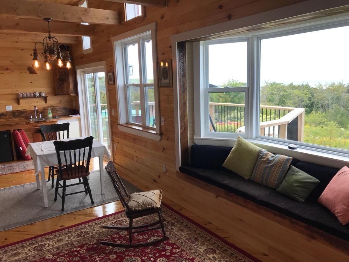 Maregold Centre - Juniper Cabin And Rose Cabin Victoria Beach Ngoại thất bức ảnh