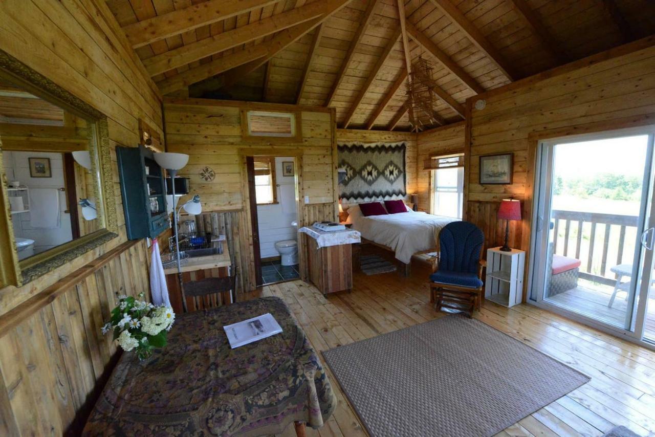 Maregold Centre - Juniper Cabin And Rose Cabin Victoria Beach Ngoại thất bức ảnh
